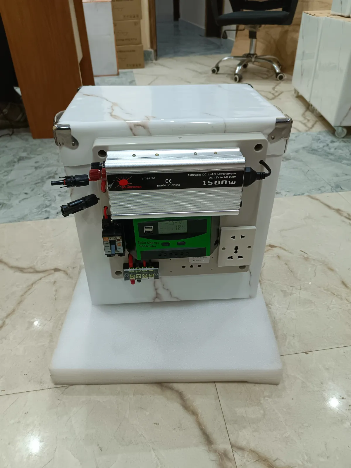 Générateur 2000W seul sans pannaux